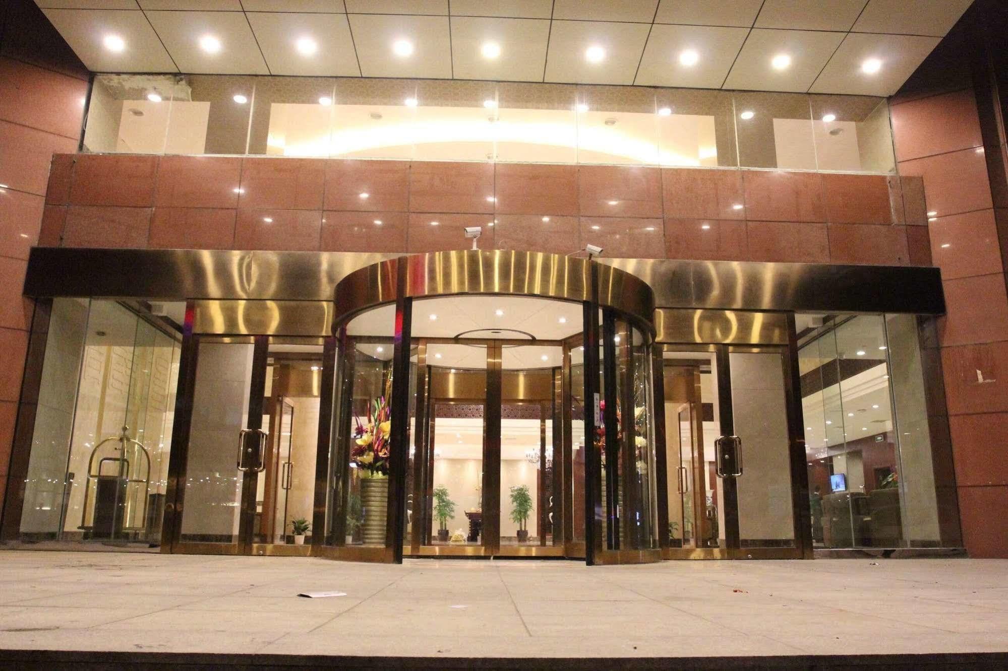 Qingdao Tianrun Jinwang Hotel Chengyang Exterior foto